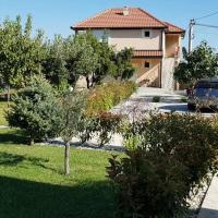 Apartments Aerodrom
