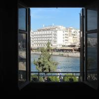 Apartment overlooking the old bridge
