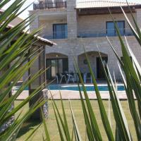 Anissaras Villa