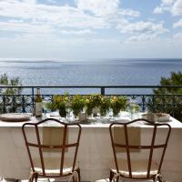 Avra Private Suites