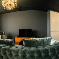 GOSH Apartment on Malygina 90