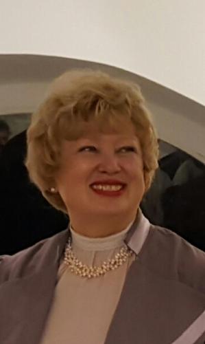 Proprietor Alida Perkov