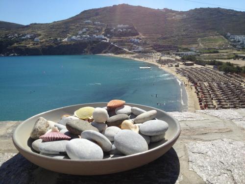 A GENERAL VIEW FROM KALO LIVADI BEACH