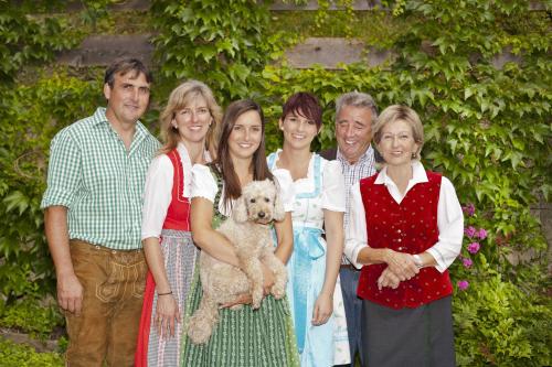 Familie Schönberg