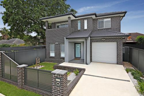 Villa Fowler Sydney