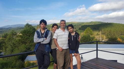 Mi familia y yo, Flavio, en uno de los decks