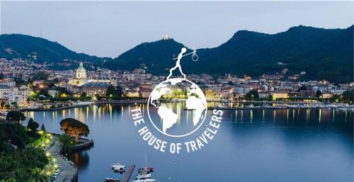 House Of Travelers COMO