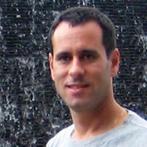 Roberto Fernández