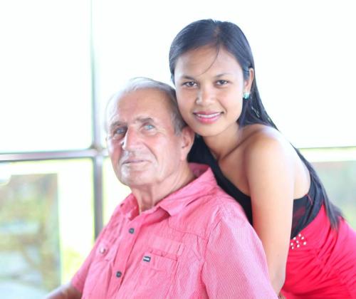 Roland and Maryjane Schlude