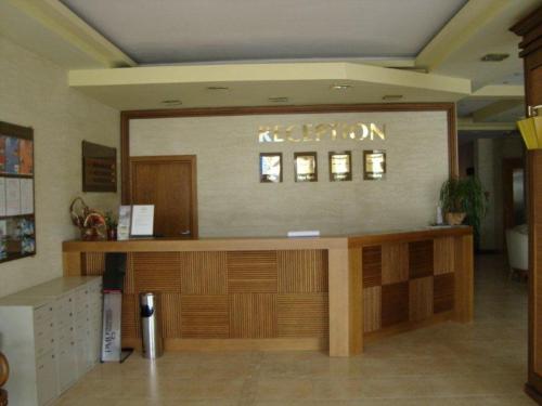 Menada Apartments, Office Carewo