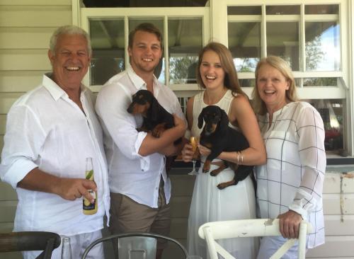 Tim, Billy, Meg, Jennifer (+Chilli & Basil)