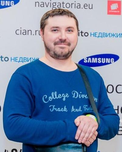 Денис