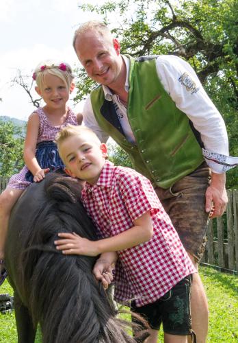 Familie Pirnbacher